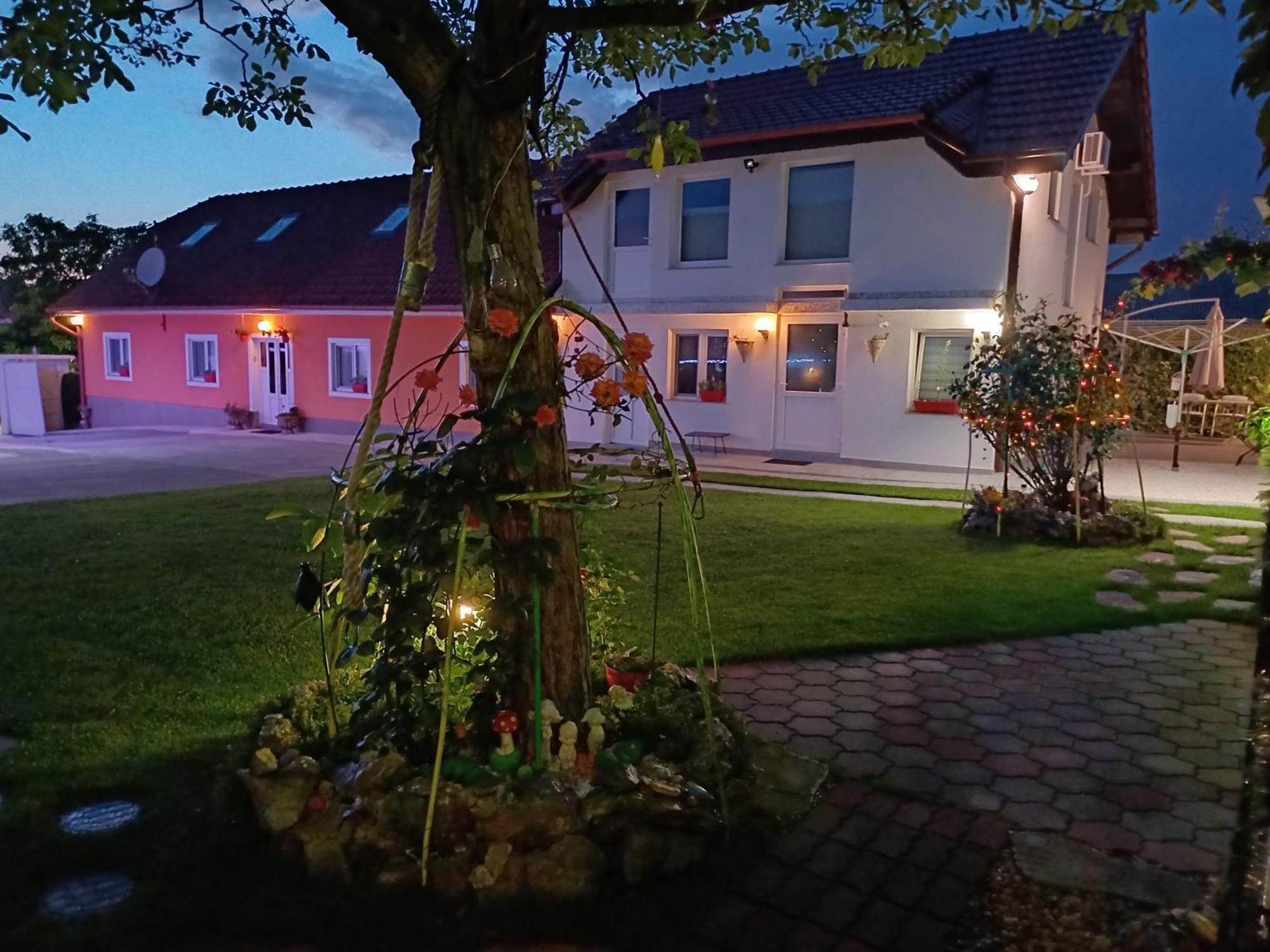 Casa Marinela Hotell Băile Felix Eksteriør bilde